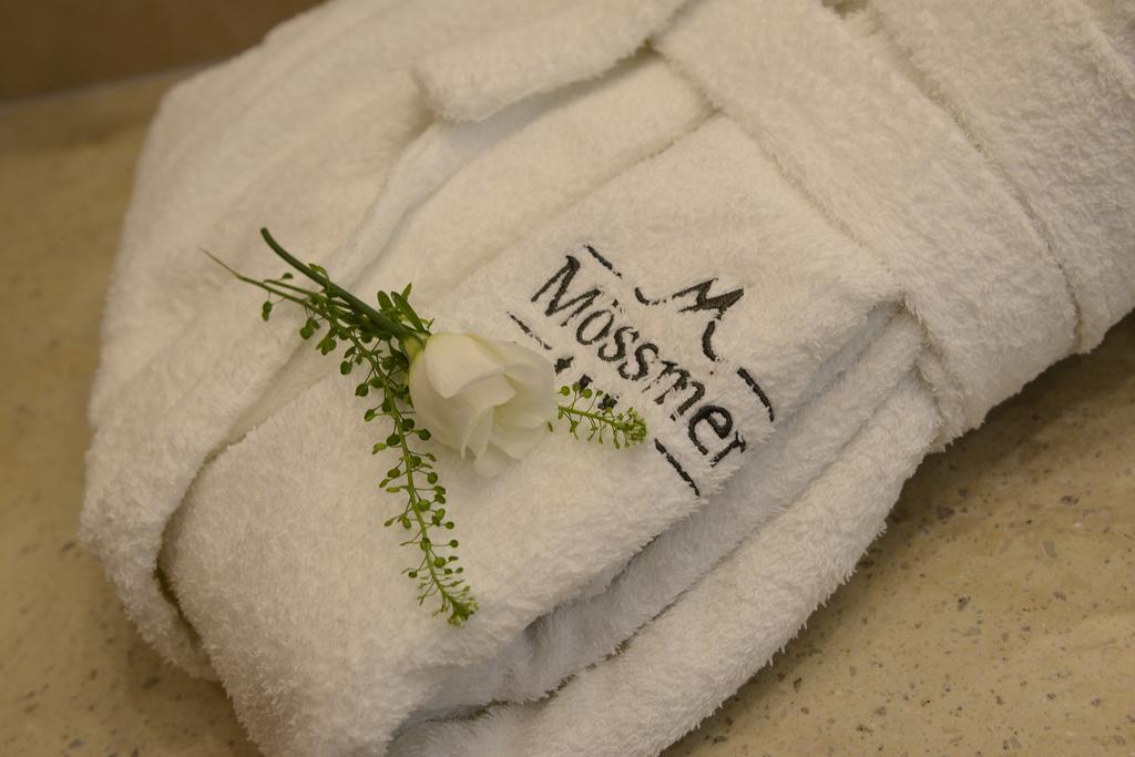 "Quality Hosts Arlberg" Hotel Garni Moessmer サンクト・アントン・アム・アールベルク エクステリア 写真